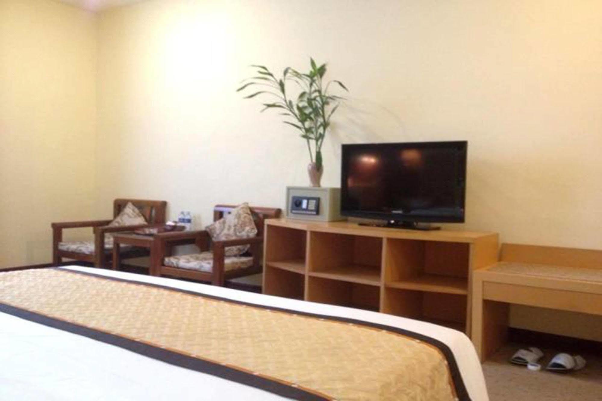 Oasis Hanoi Hotel מראה חיצוני תמונה