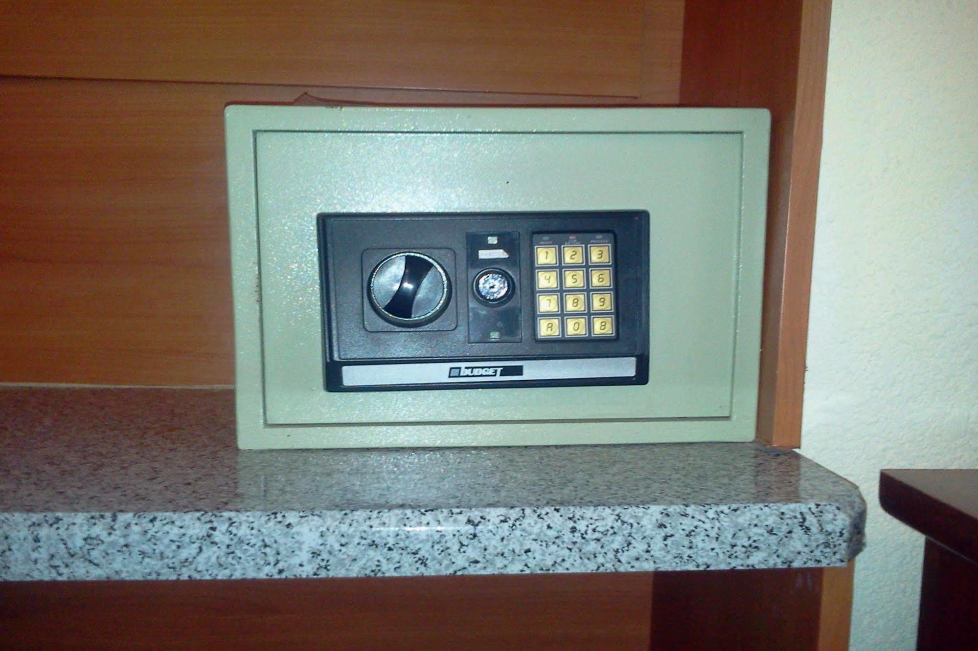 Oasis Hanoi Hotel מראה חיצוני תמונה