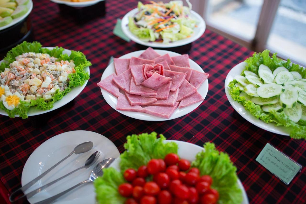 Oasis Hanoi Hotel מראה חיצוני תמונה